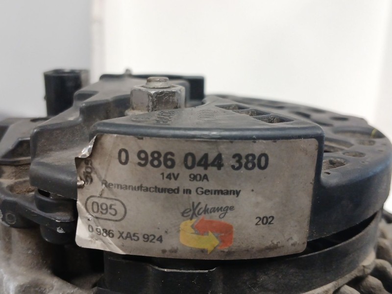 Recambio de alternador para volkswagen polo iv (9n_, 9a_) 1.4 16v referencia OEM IAM 0986044380  