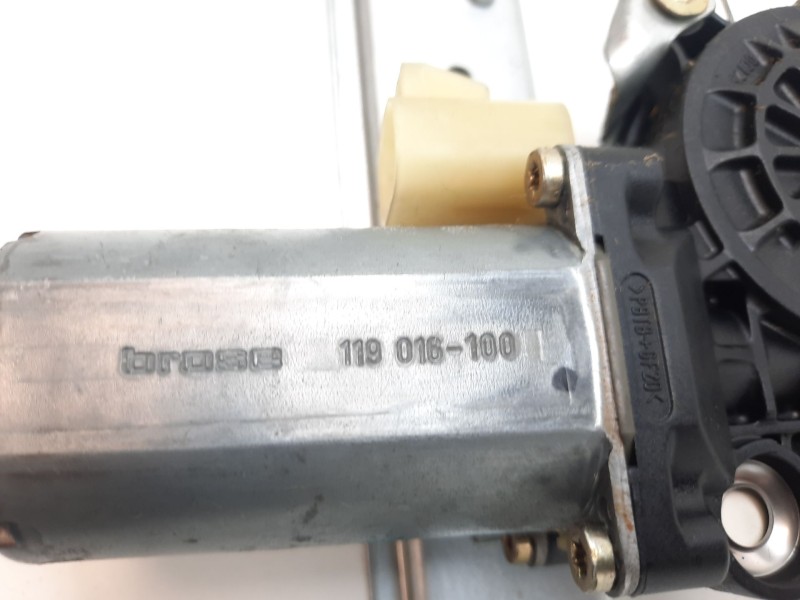 Recambio de elevalunas trasero derecho para mercedes-benz clase m (w163) 270 cdi (163.113) referencia OEM IAM  119016100 