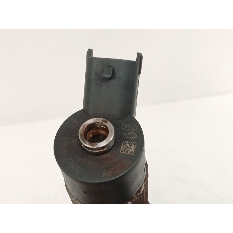 Recambio de inyector para hyundai santa fé ii (cm) 2.2 crdi 4x4 referencia OEM IAM 0445110254  