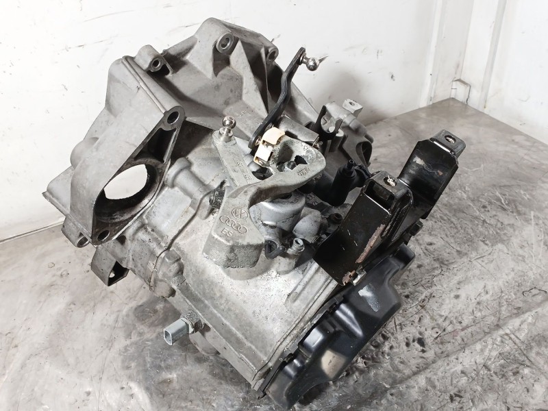 Recambio de caja cambios para volkswagen polo iv (9n_, 9a_) 1.4 16v referencia OEM IAM GET  