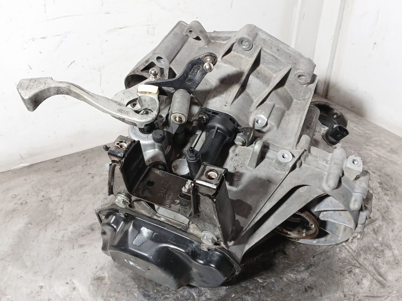 Recambio de caja cambios para volkswagen polo iv (9n_, 9a_) 1.4 16v referencia OEM IAM GET  