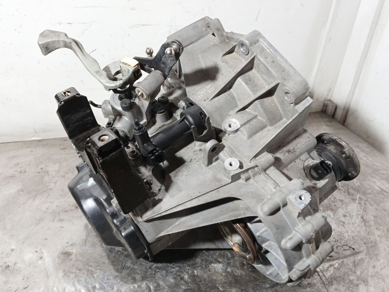 Recambio de caja cambios para volkswagen polo iv (9n_, 9a_) 1.4 16v referencia OEM IAM GET  