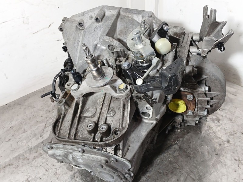 Recambio de caja cambios para peugeot 5008 (0u_, 0e_) 2.0 hdi referencia OEM IAM 20MB26  