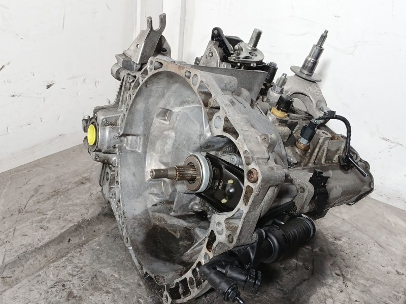 Recambio de caja cambios para peugeot 5008 (0u_, 0e_) 2.0 hdi referencia OEM IAM 20MB26  