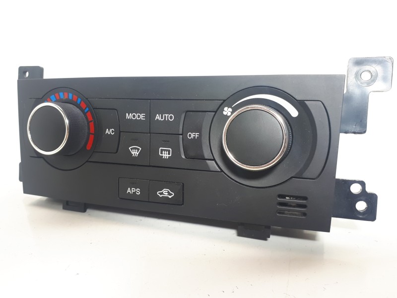 Recambio de mando climatizador para chevrolet captiva 2.2 vcdi ltz referencia OEM IAM 20992735  