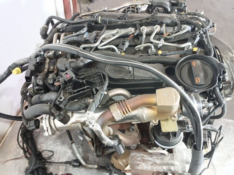 Recambio de motor completo para audi a5 sportback (8ta) 2.0 tdi quattro referencia OEM IAM   