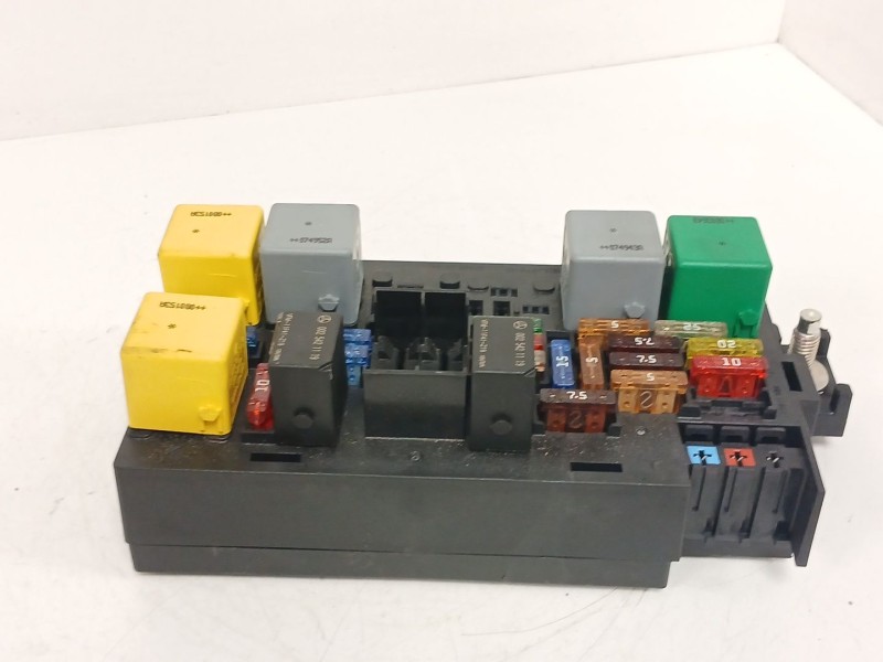 Recambio de caja reles / fusibles para mercedes-benz clase m (w164) ml 320 cdi 4-matic (164.122) referencia OEM IAM A1645402972 