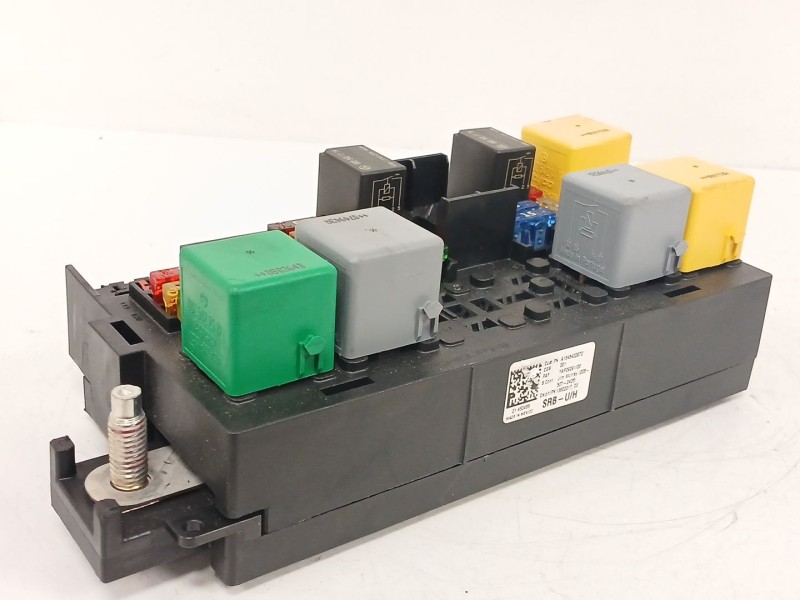 Recambio de caja reles / fusibles para mercedes-benz clase m (w164) ml 320 cdi 4-matic (164.122) referencia OEM IAM A1645402972 