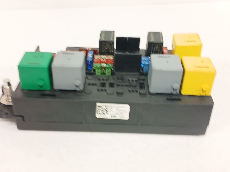 Recambio de caja reles / fusibles para mercedes-benz clase m (w164) ml 320 cdi 4-matic (164.122) referencia OEM IAM A1645402972 