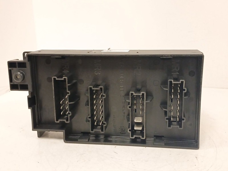 Recambio de caja reles / fusibles para mercedes-benz clase m (w164) ml 320 cdi 4-matic (164.122) referencia OEM IAM A1645402972 