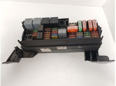 Recambio de caja reles / fusibles para mercedes-benz clase m (w164) ml 320 cdi 4-matic (164.122) referencia OEM IAM A16445403072 2