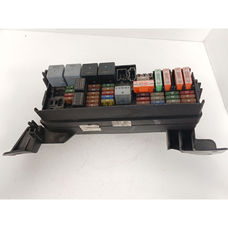 Recambio de caja reles / fusibles para mercedes-benz clase m (w164) ml 320 cdi 4-matic (164.122) referencia OEM IAM A16445403072