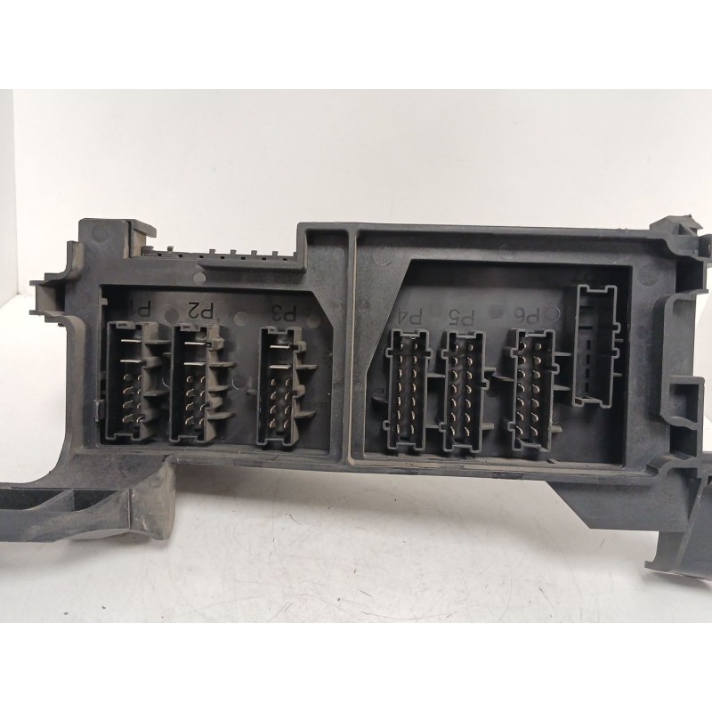 Recambio de caja reles / fusibles para mercedes-benz clase m (w164) ml 320 cdi 4-matic (164.122) referencia OEM IAM A16445403072