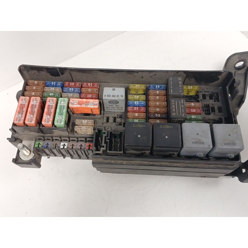 Recambio de caja reles / fusibles para mercedes-benz clase m (w164) ml 320 cdi 4-matic (164.122) referencia OEM IAM A16445403072