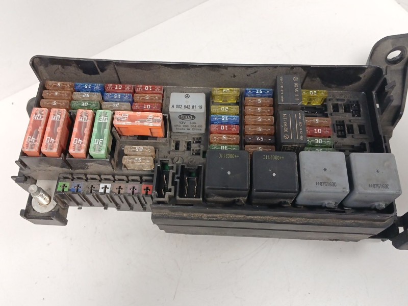 Recambio de caja reles / fusibles para mercedes-benz clase m (w164) ml 320 cdi 4-matic (164.122) referencia OEM IAM A16445403072