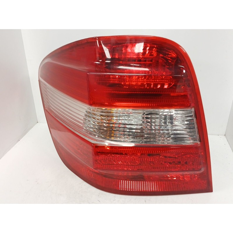 Recambio de piloto trasero izquierdo para mercedes-benz clase m (w164) ml 320 cdi 4-matic (164.122) referencia OEM IAM   