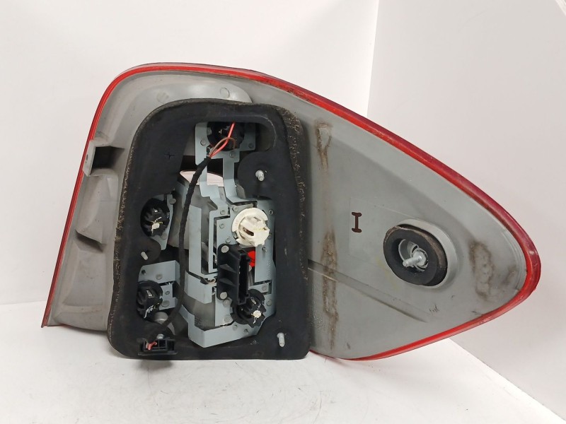 Recambio de piloto trasero izquierdo para mercedes-benz clase m (w164) ml 320 cdi 4-matic (164.122) referencia OEM IAM   