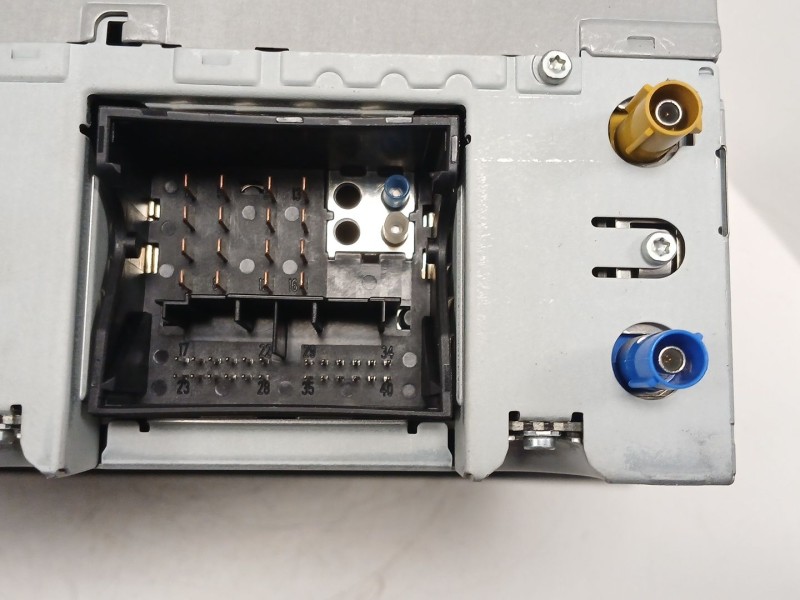 Recambio de sistema audio / radio cd para mercedes-benz clase m (w164) ml 320 cdi 4-matic (164.122) referencia OEM IAM A16487054