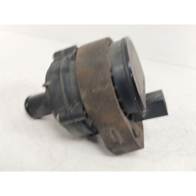 Recambio de bomba agua para mercedes-benz clase m (w164) ml 320 cdi 4-matic (164.122) referencia OEM IAM A2118350028  