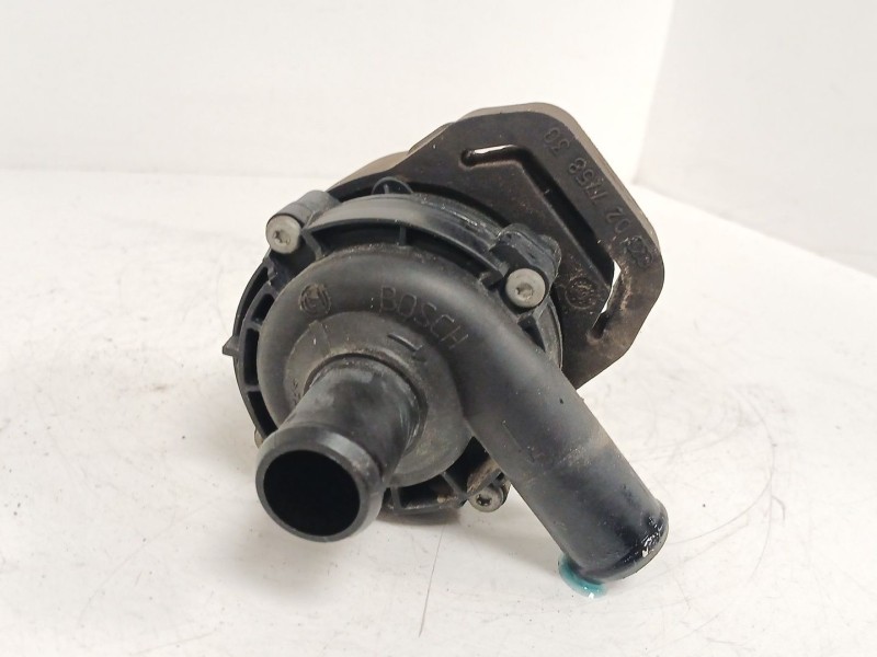 Recambio de bomba agua para mercedes-benz clase m (w164) ml 320 cdi 4-matic (164.122) referencia OEM IAM A2118350028  