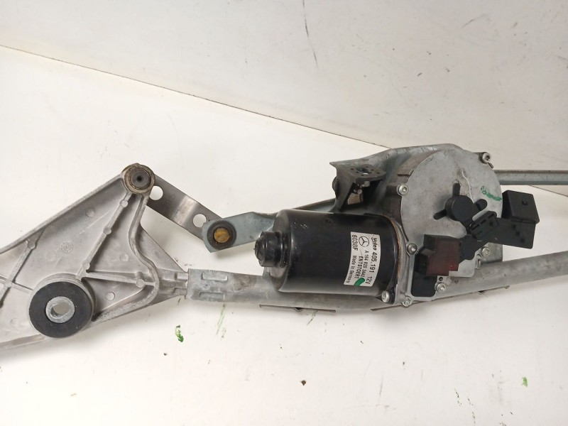 Recambio de motor limpia delantero para mercedes-benz clase m (w164) ml 320 cdi 4-matic (164.122) referencia OEM IAM A1646800091