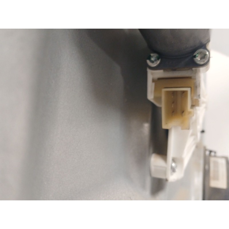 Recambio de elevalunas delantero izquierdo para mercedes-benz clase m (w164) ml 320 cdi 4-matic (164.122) referencia OEM IAM A15