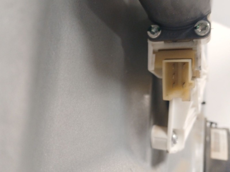 Recambio de elevalunas delantero izquierdo para mercedes-benz clase m (w164) ml 320 cdi 4-matic (164.122) referencia OEM IAM A15