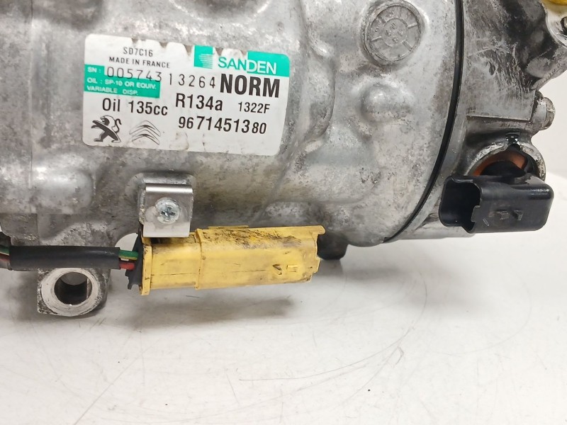 Recambio de compresor aire acondicionado para peugeot 5008 (0u_, 0e_) 2.0 hdi referencia OEM IAM 9671451380 1322F 