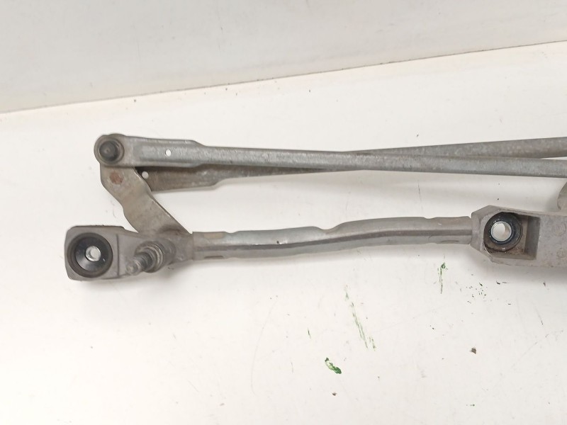 Recambio de motor limpia delantero para ford fiesta vi (cb1, ccn) 1.4 tdci referencia OEM IAM 0390241548  