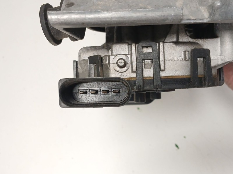 Recambio de motor limpia delantero para ford fiesta vi (cb1, ccn) 1.4 tdci referencia OEM IAM 0390241548  