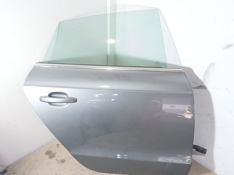 Recambio de puerta trasera derecha para audi a5 sportback (8ta) 2.0 tdi quattro referencia OEM IAM   