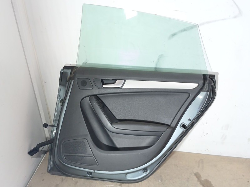 Recambio de puerta trasera derecha para audi a5 sportback (8ta) 2.0 tdi quattro referencia OEM IAM   