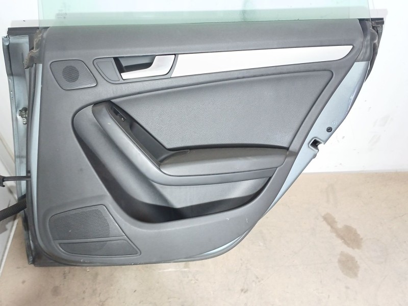 Recambio de puerta trasera derecha para audi a5 sportback (8ta) 2.0 tdi quattro referencia OEM IAM   