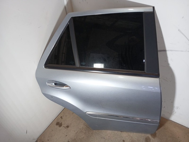 Recambio de puerta trasera derecha para mercedes-benz clase m (w164) ml 320 cdi 4-matic (164.122) referencia OEM IAM   