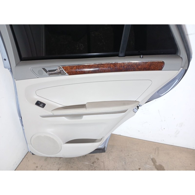 Recambio de puerta trasera derecha para mercedes-benz clase m (w164) ml 320 cdi 4-matic (164.122) referencia OEM IAM   