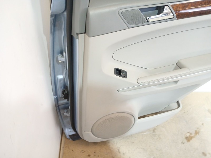 Recambio de puerta trasera derecha para mercedes-benz clase m (w164) ml 320 cdi 4-matic (164.122) referencia OEM IAM   