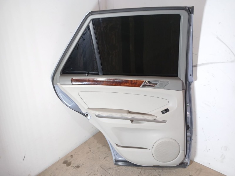 Recambio de puerta trasera izquierda para mercedes-benz clase m (w164) ml 320 cdi 4-matic (164.122) referencia OEM IAM   