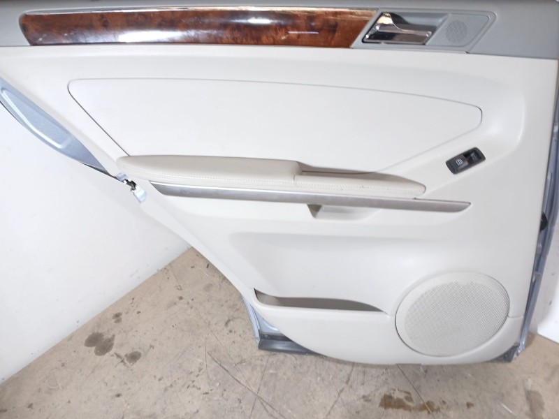 Recambio de puerta trasera izquierda para mercedes-benz clase m (w164) ml 320 cdi 4-matic (164.122) referencia OEM IAM   