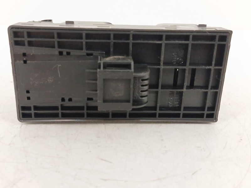 Recambio de mando elevalunas delantero izquierdo para audi a5 sportback (8ta) 2.0 tdi quattro referencia OEM IAM   