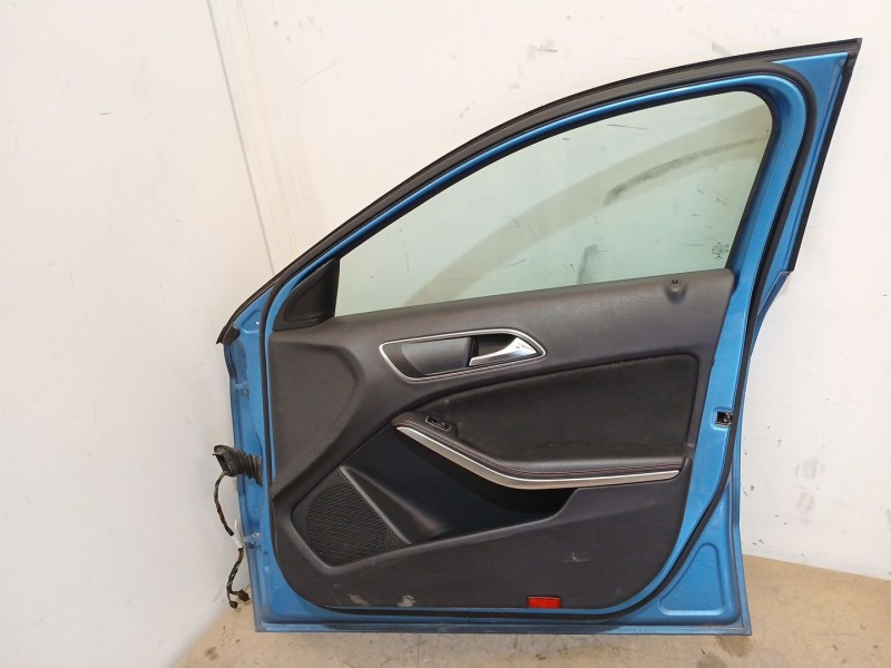 Recambio de puerta delantera derecha para mercedes-benz clase a (w176) a 180 cdi (176.000) referencia OEM IAM   