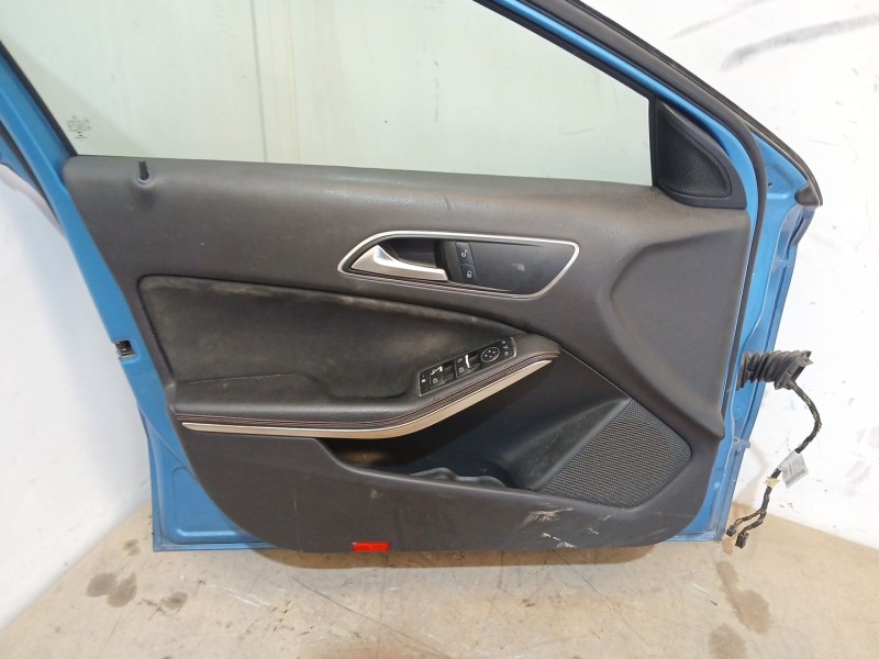 Recambio de puerta delantera izquierda para mercedes-benz clase a (w176) a 180 cdi (176.000) referencia OEM IAM   