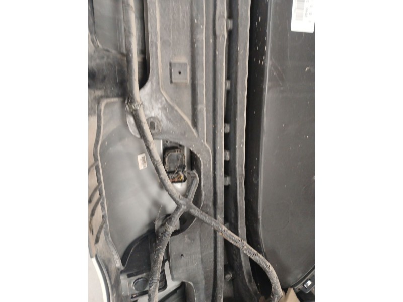 Recambio de paragolpes trasero para kia stonic (yb) 1.2 cvvt referencia OEM IAM   