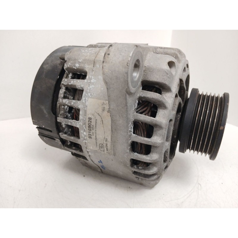 Recambio de alternador para opel zafira / zafira family b (a05) 1.9 cdti (m75) referencia OEM IAM 93169028  