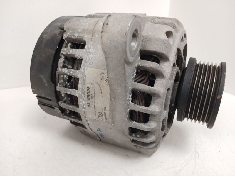 Recambio de alternador para opel zafira / zafira family b (a05) 1.9 cdti (m75) referencia OEM IAM 93169028  