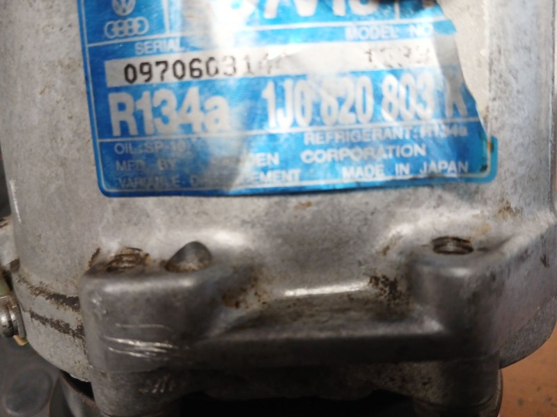 Recambio de compresor aire acondicionado para seat leon (1m1) 1.9 tdi referencia OEM IAM 1J0820803K  