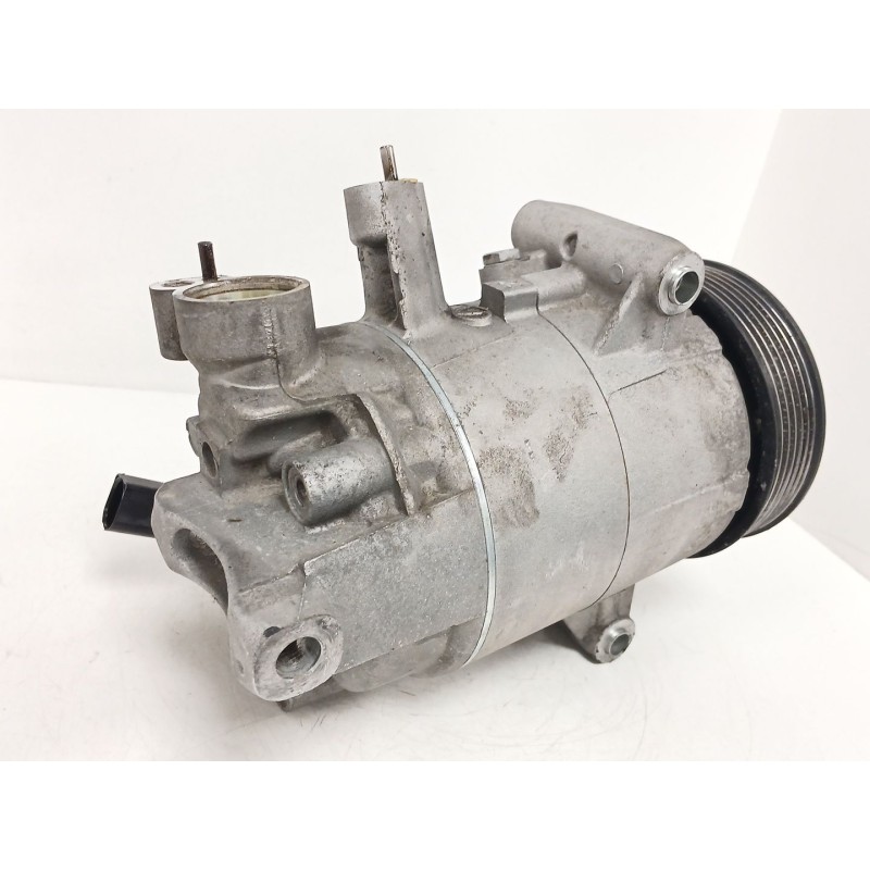 Recambio de compresor aire acondicionado para seat ibiza iv st (6j8, 6p8) 1.6 tdi referencia OEM IAM 5K0820803E  