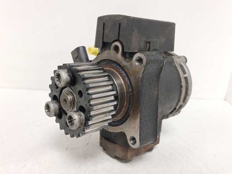 Recambio de bomba inyeccion para seat ibiza iv st (6j8, 6p8) 1.6 tdi referencia OEM IAM 03L130755AL  