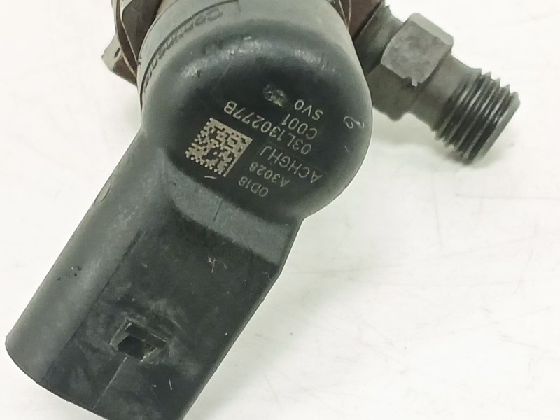 Recambio de inyector para seat ibiza iv st (6j8, 6p8) 1.6 tdi referencia OEM IAM 03L130277B  