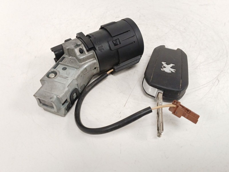Recambio de conmutador de arranque para peugeot 208 i (ca_, cc_) 1.5 bluehdi 100 referencia OEM IAM 9663123380  