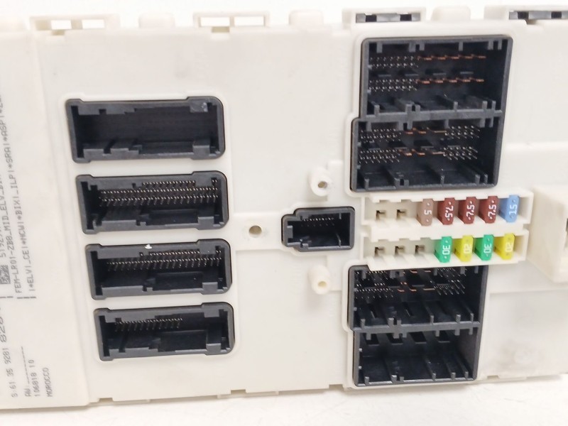 Recambio de caja reles / fusibles para bmw 3 (f30, f80) 320 d referencia OEM IAM 928182801  